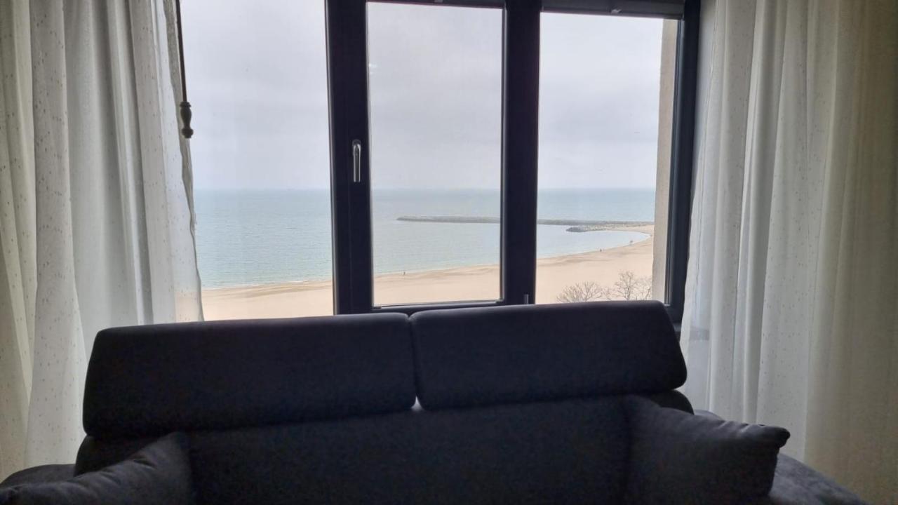 Amie Seaside Apartment Constanta Exterior photo